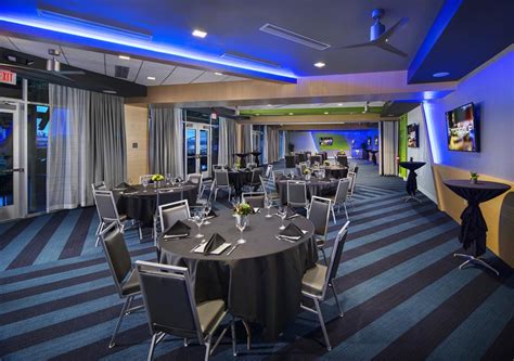 Topgolf Edison - New Jersey Event Space - Unique Venues