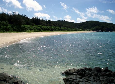 Okinawa Travel Guide: Pictures of Okinawa Beaches