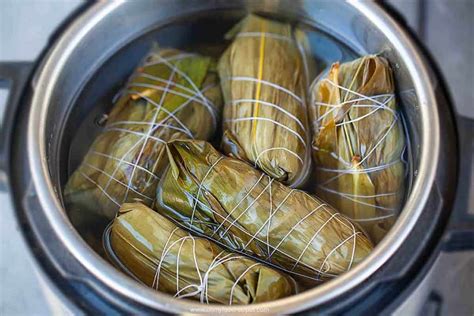 Chinese Sticky Rice Dumpling (鹹肉糭) - Oh My Food Recipes