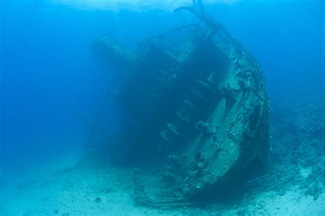 Learn about the largest shipwreck in Caribbean history - Global Medical ...