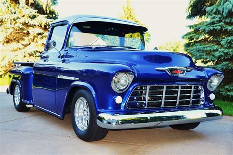 1955 CHEVROLET 3100 CUSTOM PICKUP