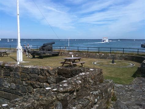 Yarmouth Castle, Isle-Of-Wight | Cool Places