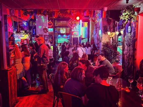 DUBLIN nightlife: 10 bars & clubs you NEED to experience