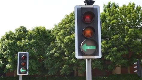 LED traffic lights in Lincolnshire bid to save £60k per year