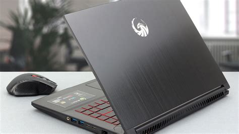 MSI Bravo 15 Review - Is een AMD laptop alternatief voor een Intel laptop?