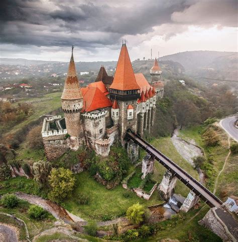 Hunedoara Castle in Romania. : r/europe