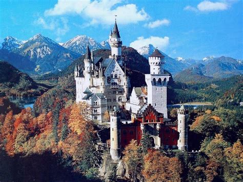 Neuschwanstein Castle in Bavaria | OLD HOUSES & CASTLES | Pinterest ...