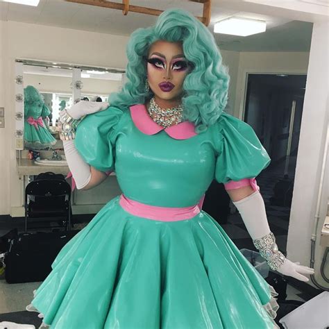 Drag Queen Outfits