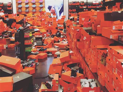 Nike store wrecked after Black Friday chaos | The Independent