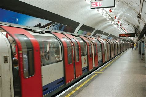 London Underground | History, Routes & Facts | Britannica