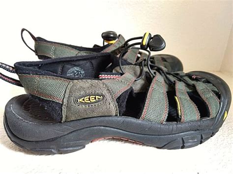 KEEN Close toe Sandals Dark Green Anti Odor Waterproof Hiking Trail ...