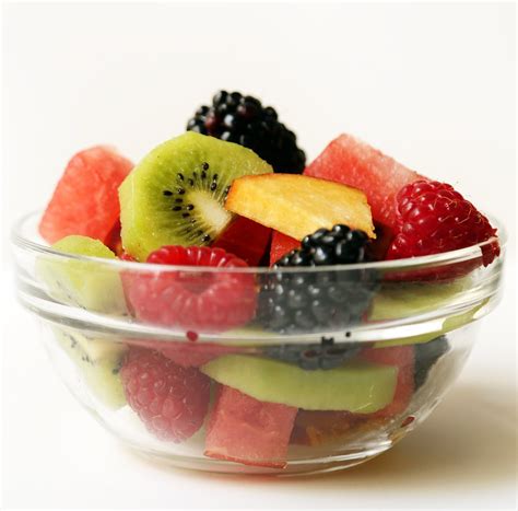 10 Healthy Snacks to Keep at Work | POPSUGAR Fitness