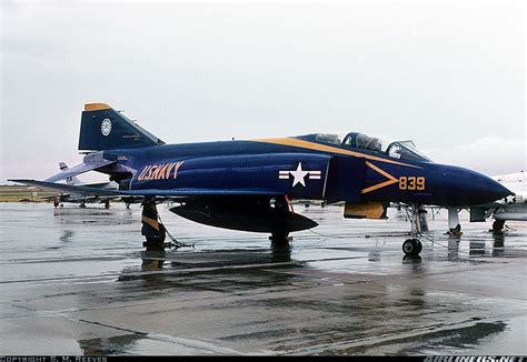 Aviation Photo #1565580: McDonnell Douglas F-4J Phantom II - USA - Navy ...