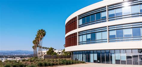 About the Library - Loyola Marymount University