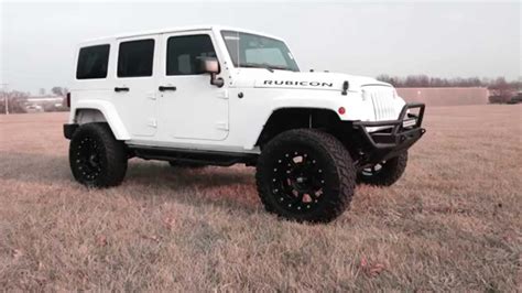 Total 30+ imagen jeep wrangler all white black rims - Abzlocal.mx