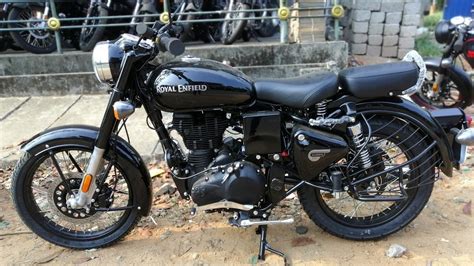 Royal Enfield Classic 350 S - Pure Black | 1-Channel ABS | Price ...