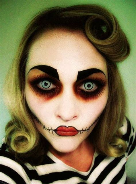 Makeup Ideas For Women That Bring The Spooky Back To Halloween