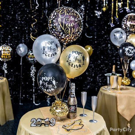 16 Elegant New Year's Eve Party Ideas | Party City