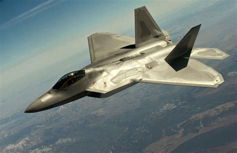 HD Wallpaper of the Lockheed Martin F-22 Raptor in Action