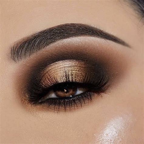 UPDATED: 44 Glamorous Gold Eyeshadow Looks (August 2020)