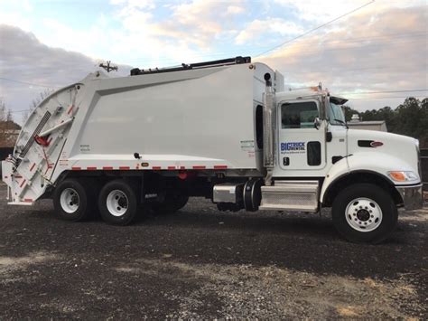 How Does a Rear Loader Garbage Truck Work? | Route Ready Trucks