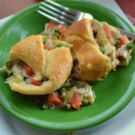 Mini Chicken Pot Pies - Small Town Woman