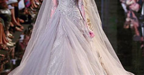 All the Details on Katy Perry's Wedding Dress! - Us Weekly