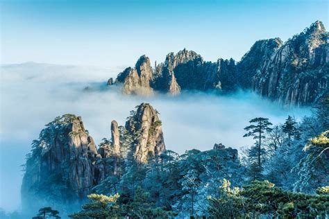 Winter Huangshan Mountains