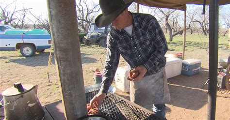 Cowboy cook Kent Rollins at home on the range - CBS News