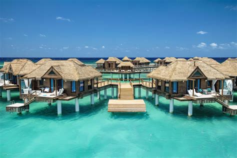 15 Best Overwater Bungalows in the Caribbean in 2023