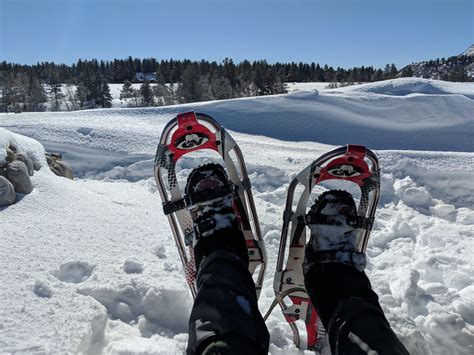 Snowshoeing For Beginners: The First Timer's Guide • Snowshoe Magazine