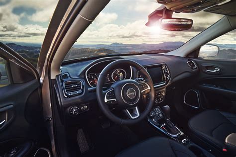 2020 Jeep Compass Interior Gallery | Jeep Canada