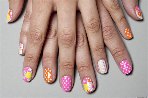 Nail Art Stickers: The Dos And Don'ts Of Application | HuffPost