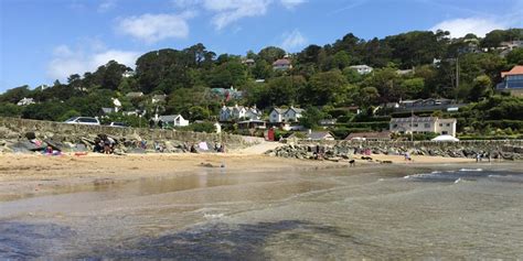 Enjoy a sunny day out on one of the beautiful local Salcombe beaches ...