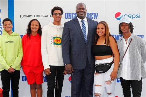 How many kids does Shaquille O’Neal have and where are they?