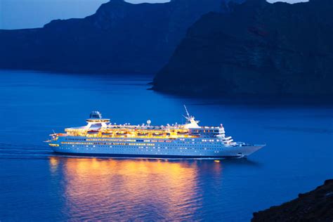 5 Ways to Make Your Mediterranean Cruise Magnificent