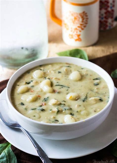 15 Delicious Olive Garden Soups You Should Try