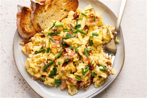 Scrambled Eggs With Bacon Recipe