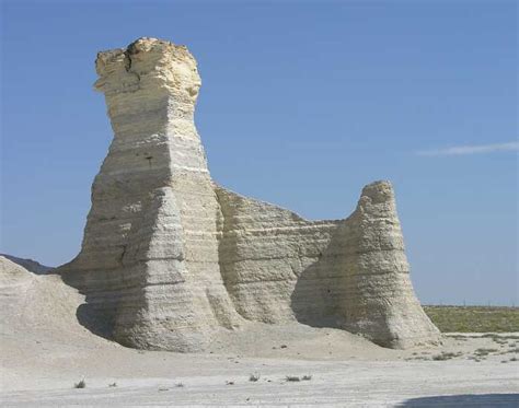 Monument Rocks, the Chalk Pyramids - Kansas