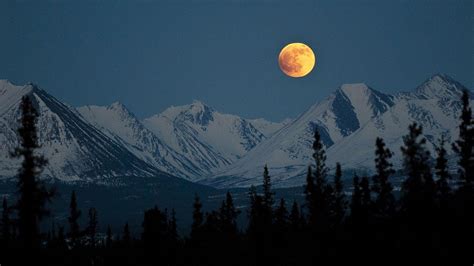 Moon Mountain Wallpapers - Top Free Moon Mountain Backgrounds ...