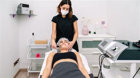 Aesthetician Vs. Esthetician: What's The Difference?