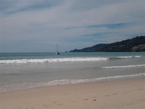 Kata beach weather in October