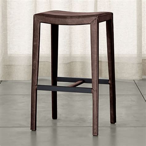 Folio Saddle Top-Grain Leather Backless Bar Stool + Reviews | Crate ...