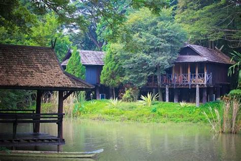 Lampang River Lodge Hotel