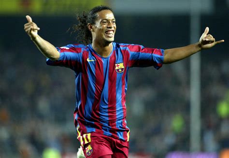 ‘When Barça got their smile back’ - documentary about Ronaldinho