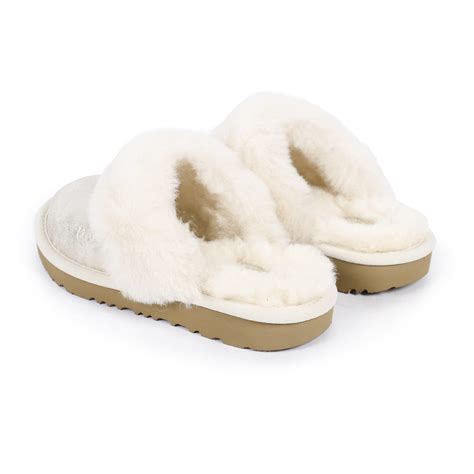 UGG Fluffy Slippers in Ivory White - BAMBINIFASHION.COM