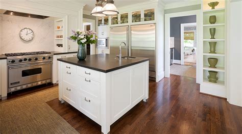 10 Kitchen Island Ideas for Your Next Kitchen Remodel