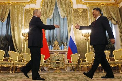 Xi Jinping's Schadenfreude Over the Mutiny Against Putin