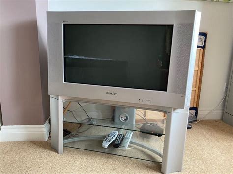 Sony Bravia (old Model) TV with remote and stand | in Leicester ...