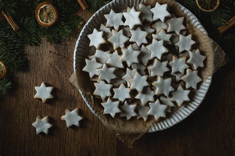 Zimtsterne: German Cinnamon Star Cookies | the Sunday Baker